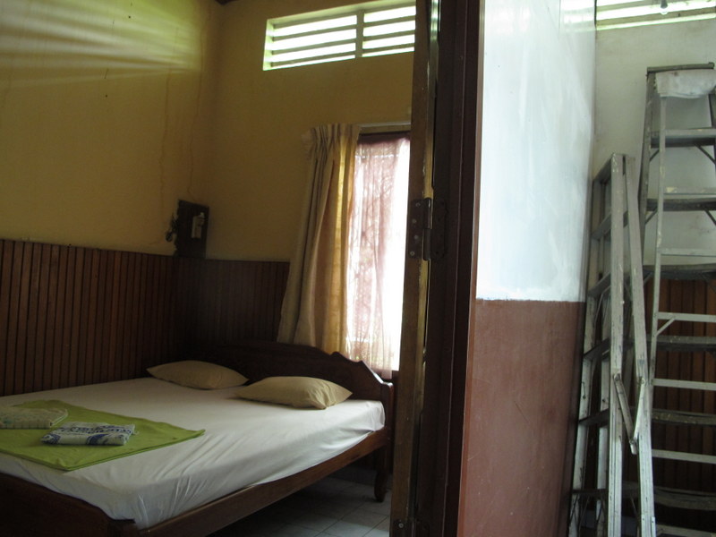 Kampong Cham, Cambodia, 3USD (shared bathroom, with teracce that closed early...)